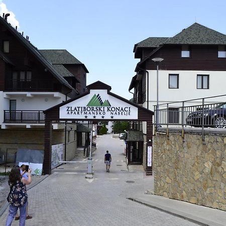 Zlatiborski Konaci K15 Bagian luar foto
