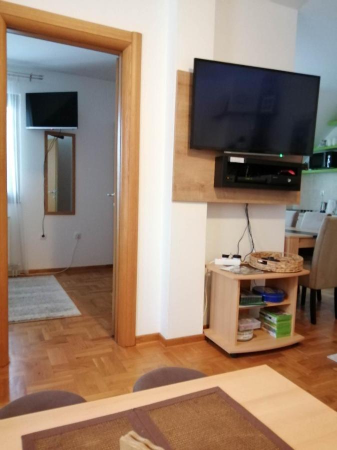 Zlatiborski Konaci K15 Bagian luar foto