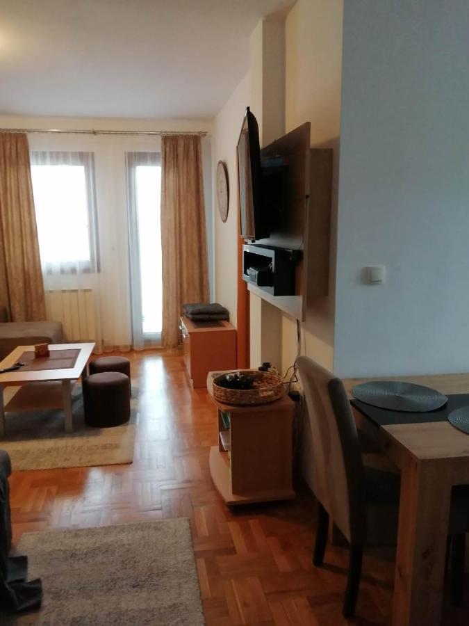 Zlatiborski Konaci K15 Bagian luar foto